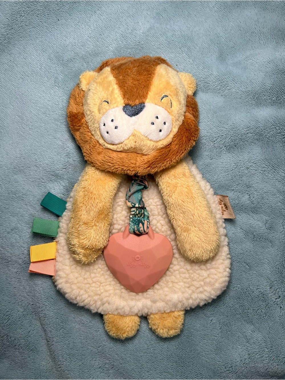Itzy Ritzy Lion Lovey Plush Baby Teether Sherpa Crinkle Sensory Toy 9”